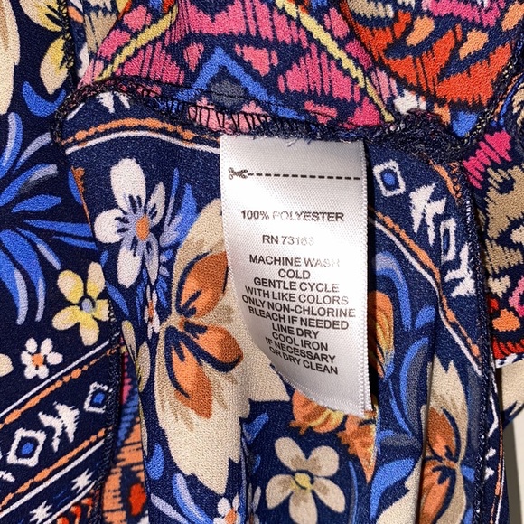 SPENSE pattern short sleeve top - Picture 4 of 5